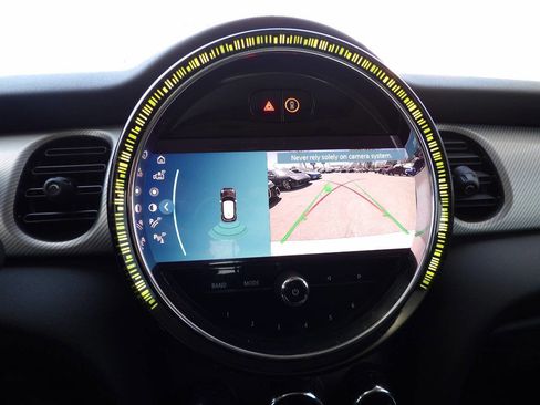 Used 2022 MINI Cooper S image 12