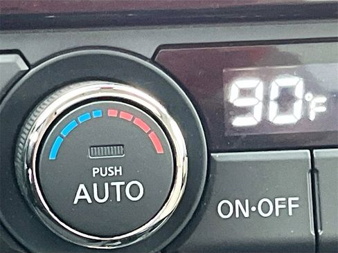 Used 2022 Nissan Maxima Platinum w/ Sport Mat Group image 21