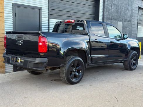 Used 2016 Chevrolet Colorado LT w/ Midnight Edition image 3
