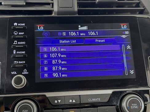 Used 2020 Honda Civic Touring image 28