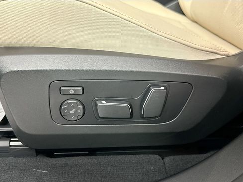 Used 2025 BMW X3 xDrive30i image 19