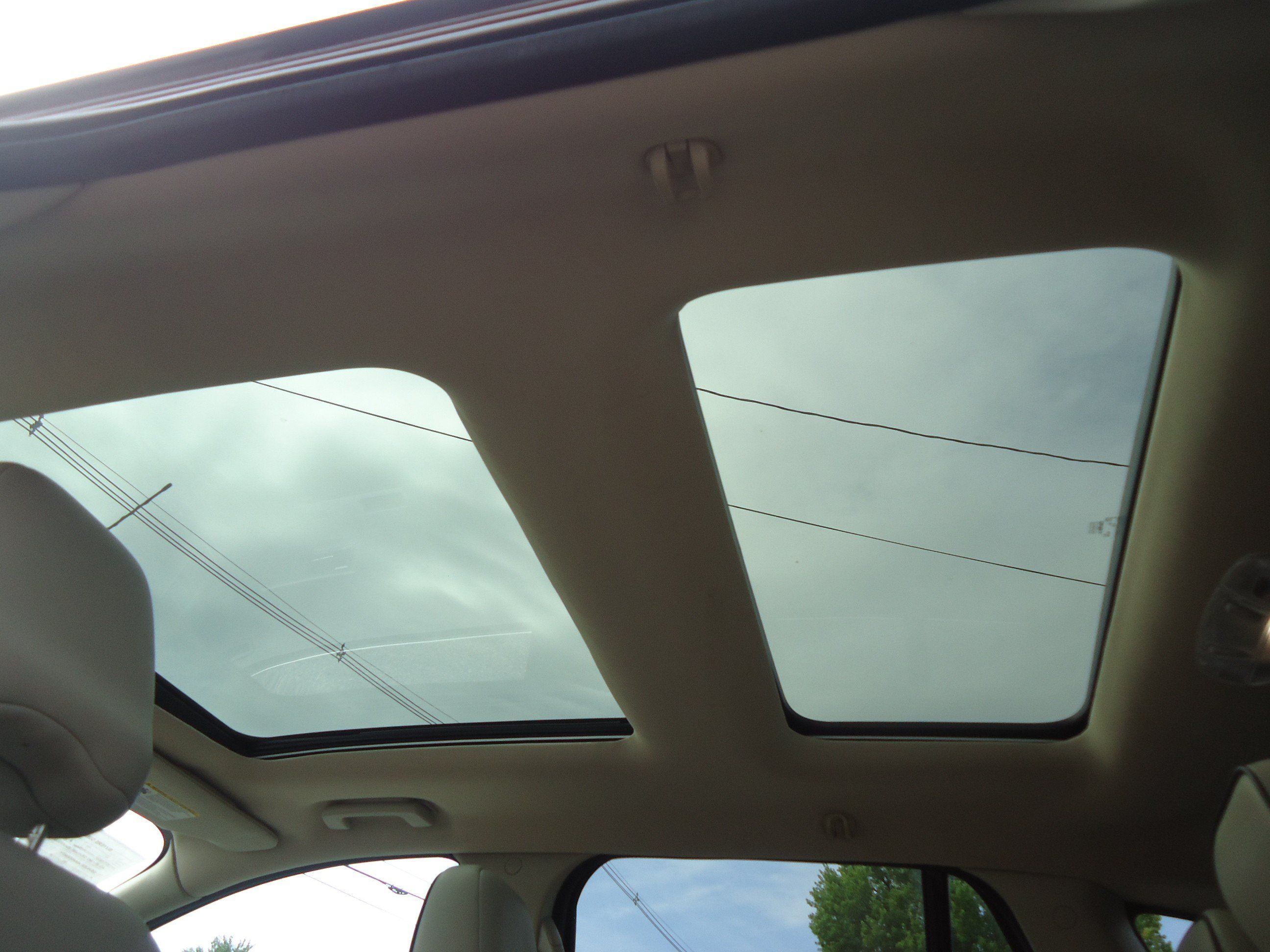 Used 2009 Lincoln MKX AWD image 28