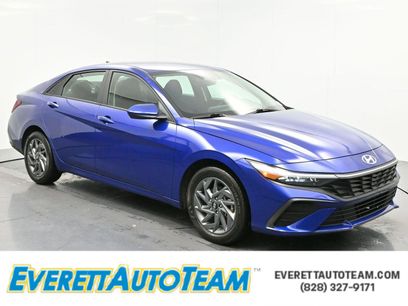 Used 2024 Hyundai Elantra SEL