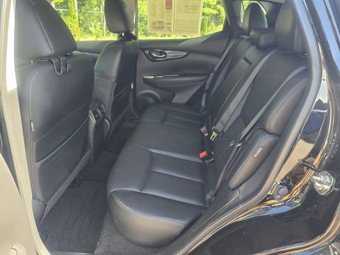 Certified 2022 Nissan Rogue Sport SL w/ Premium Package AWD/4WD image 10