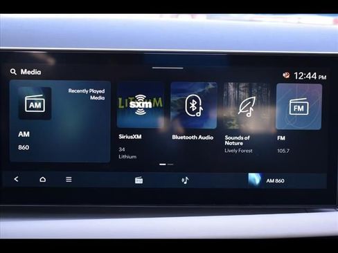 New 2025 Hyundai Tucson SE image 8