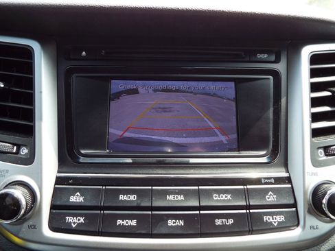 Used 2016 Hyundai Tucson SE image 14