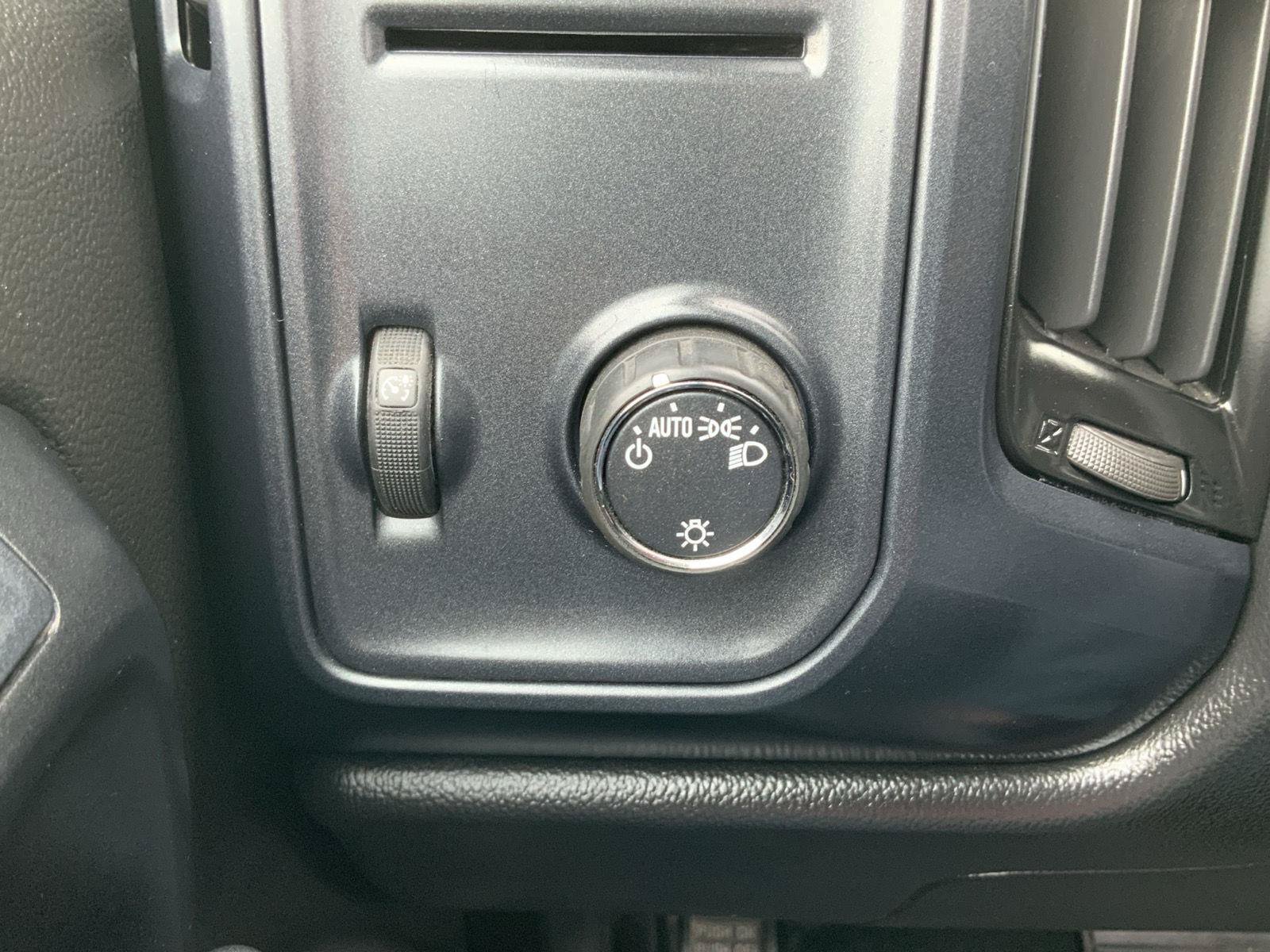 Used 2014 Chevrolet Silverado 1500 W/T w/ Trailering Package RWD image 23