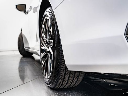 Certified 2025 Lexus ES 300h Ultra Luxury w/ Accessory Package (Z1) image 49