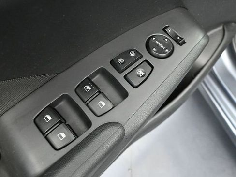 Used 2019 Hyundai Accent SE image 18