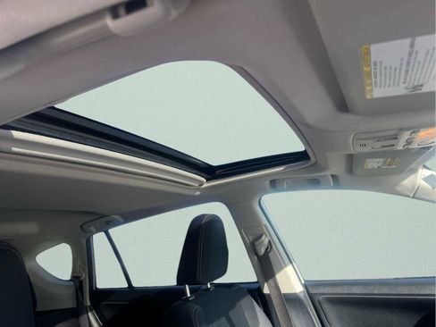 Used 2013 Toyota RAV4 XLE image 14