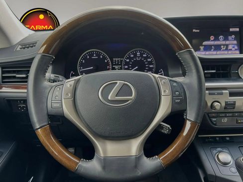 Used 2013 Lexus ES 350 w/ Luxury Pkg FWD image 29
