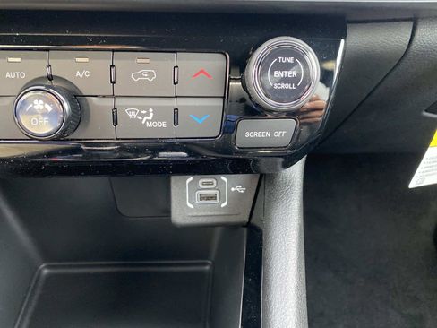 New 2026 Jeep Compass Limited image 6