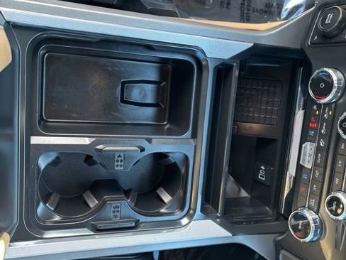 Used 2023 Ford F350 Lariat w/ Lariat Ultimate Package image 24