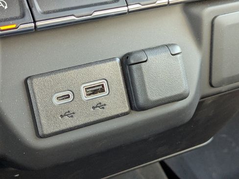 Used 2025 Chevrolet Silverado 1500 W/T w/ LPO, Dark Essentials Package image 21