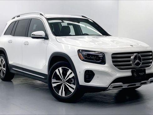 Used 2026 Mercedes-Benz GLB 250 image 6