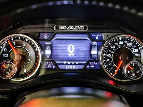 Used 2019 RAM 2500 Laramie image 21
