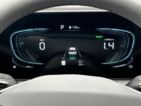 New 2026 Kia Niro SX image 32