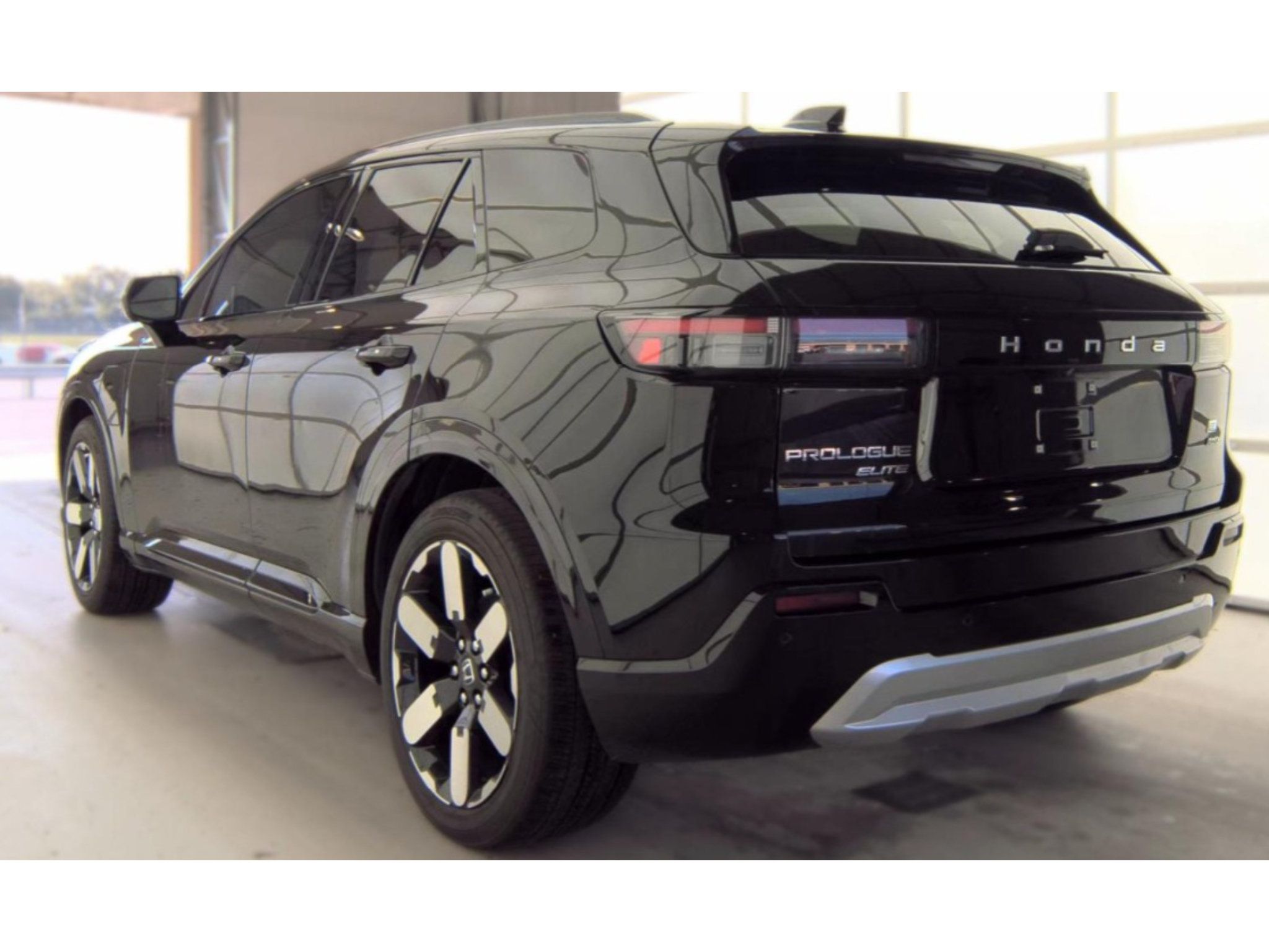 Used 2025 Honda Prologue Elite image 4