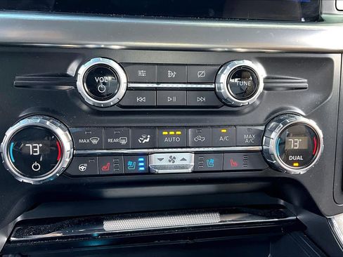 Used 2021 Ford F150 Lariat w/ Equipment Group 502A High image 34