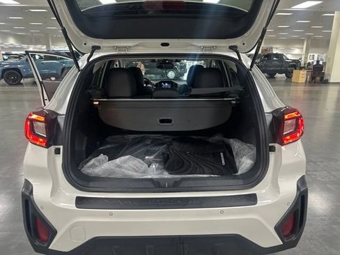 Used 2024 Subaru Crosstrek 2.5i Limited AWD/4WD image 20