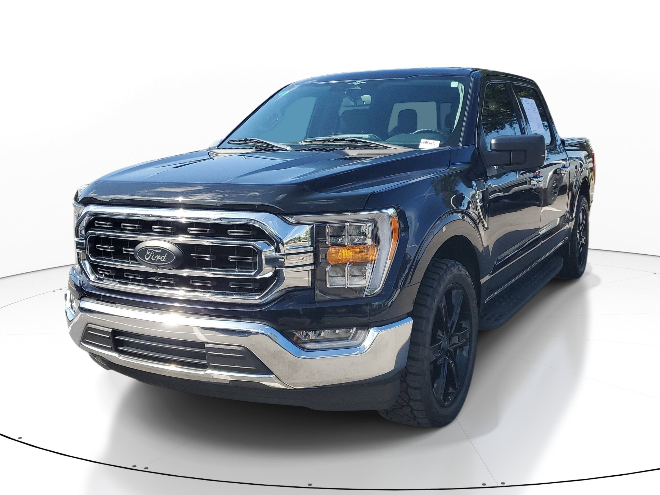 Used 2023 Ford F150 XLT w/ Equipment Group 302A High RWD image 4