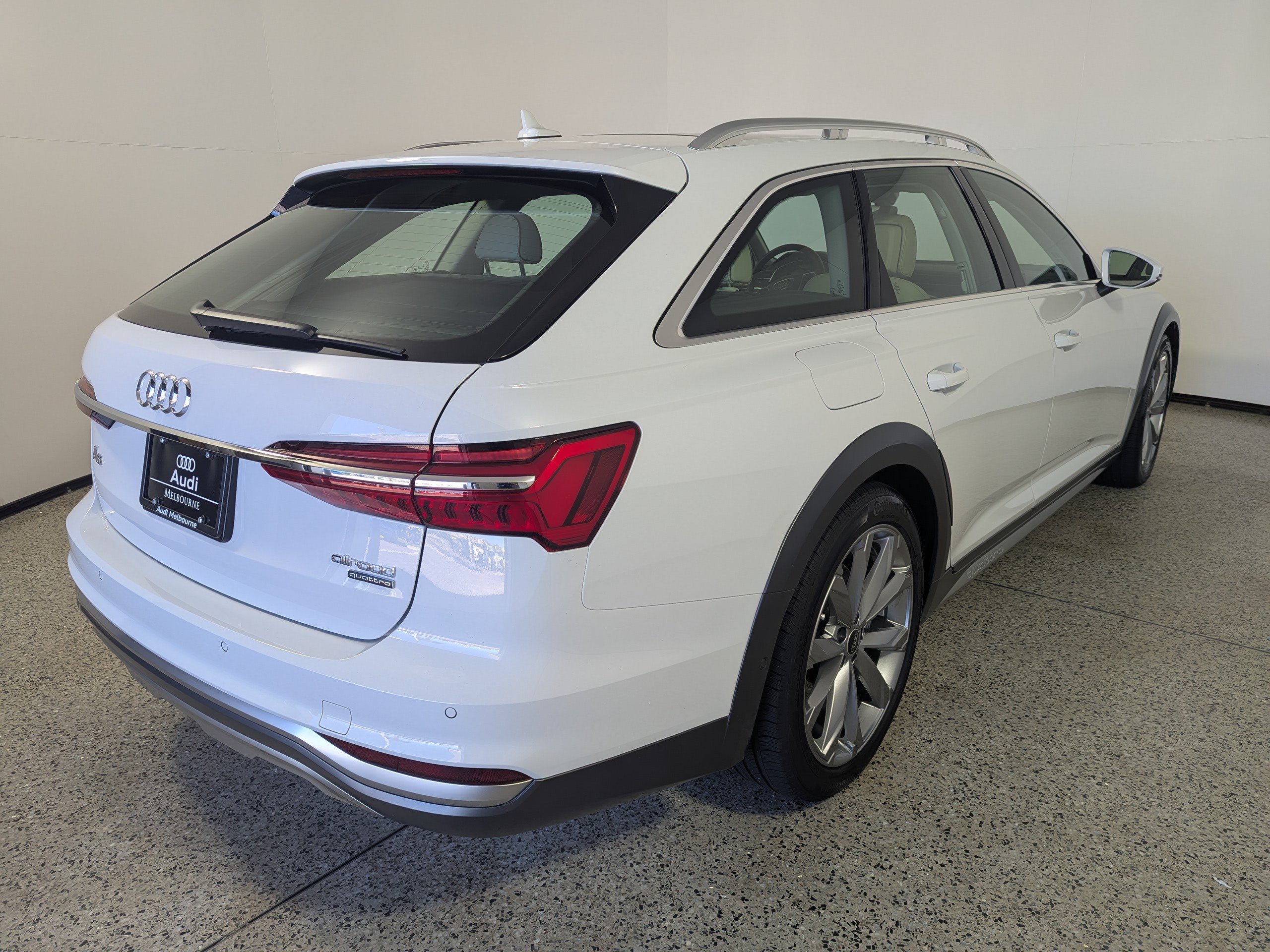 Certified 2024 Audi A6 3.0T allroad Prestige AWD/4WD image 7