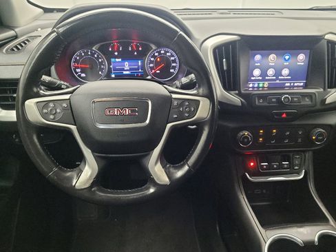 Used 2021 GMC Terrain SLE FWD image 22