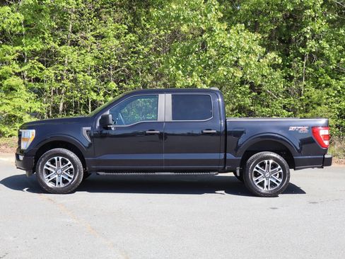 Used 2021 Ford F150 XL w/ STX Appearance Package image 2