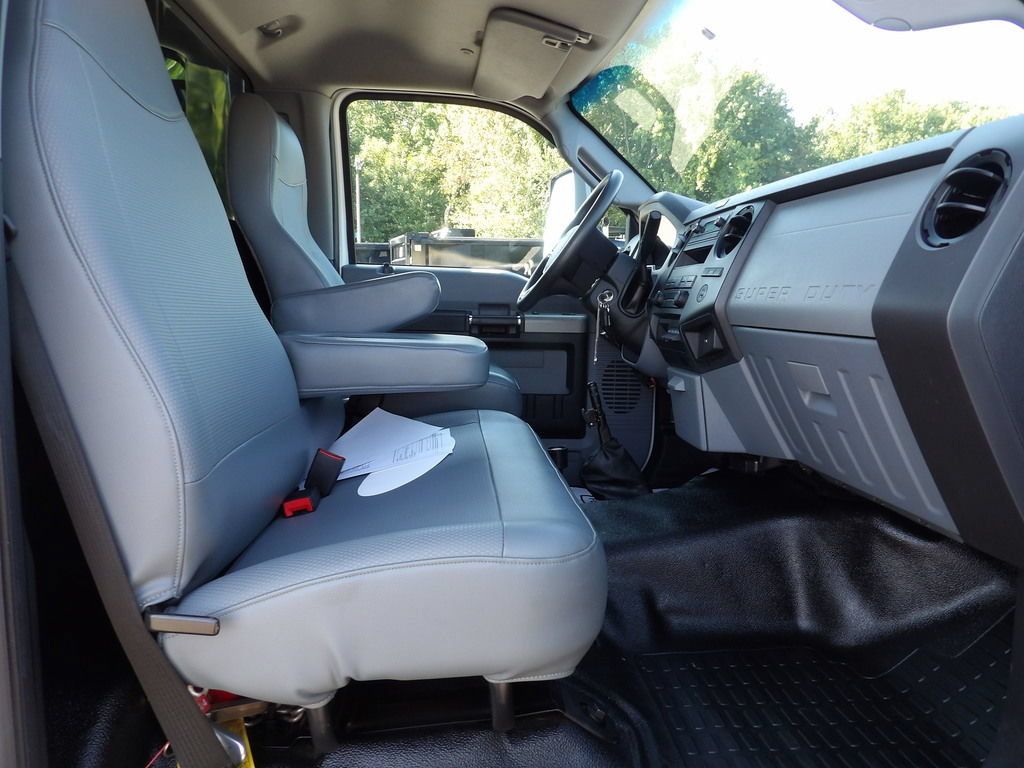 Used 2025 Ford F650 2WD Regular Cab Super Duty image 42