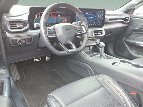 Used 2024 Ford Mustang GT Premium image 14