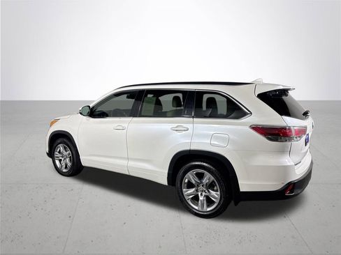 Used 2016 Toyota Highlander Limited Platinum image 8