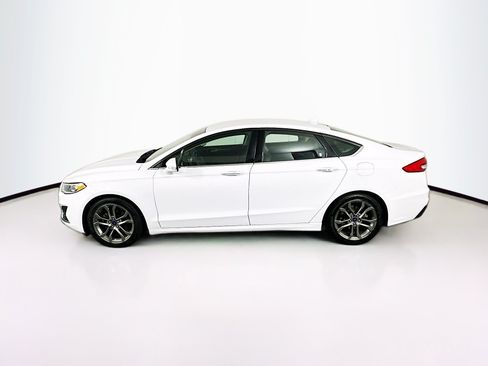 Used 2020 Ford Fusion SEL FWD image 4