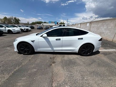 Used 2024 Tesla Model Y Long Range AWD/4WD image 6