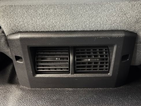 Used 2015 RAM 1500 Tradesman w/ Popular Equipment Group image 18