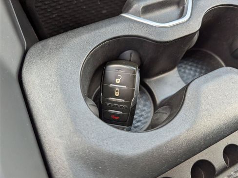 Used 2022 RAM 1500 Rebel AWD/4WD image 21