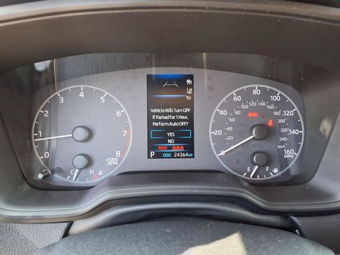Certified 2024 Toyota Corolla Cross LE FWD image 18