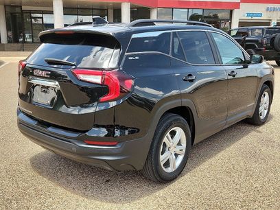 Used 2022 GMC Terrain SLE w/ Driver Convenience Package