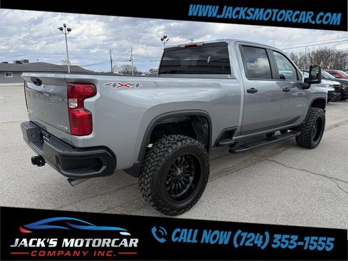 Used 2025 Chevrolet Silverado 2500 Custom image 6