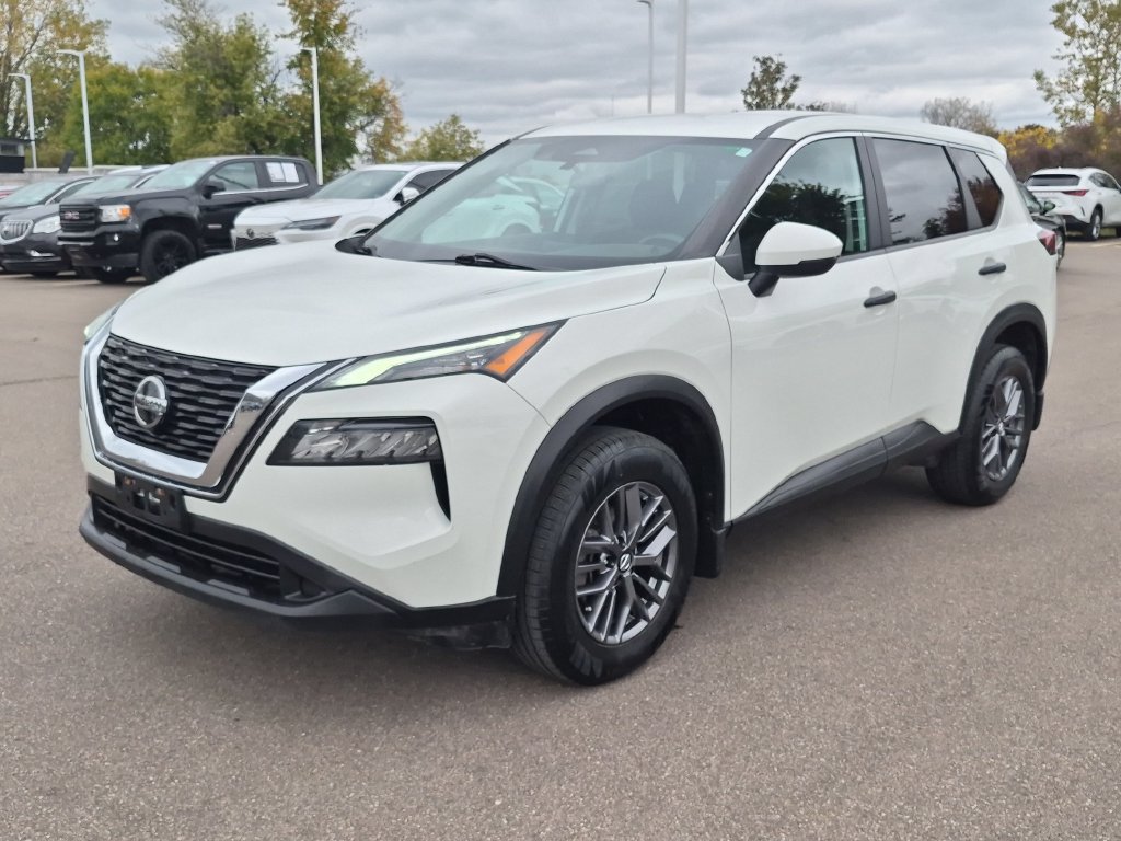 Used 2021 Nissan Rogue S AWD/4WD image 1