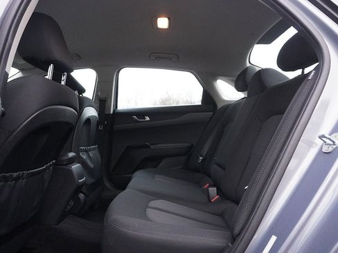 Used 2022 Kia K5 LXS image 32