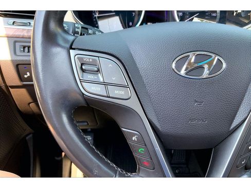 Used 2018 Hyundai Santa Fe Sport AWD/4WD image 17