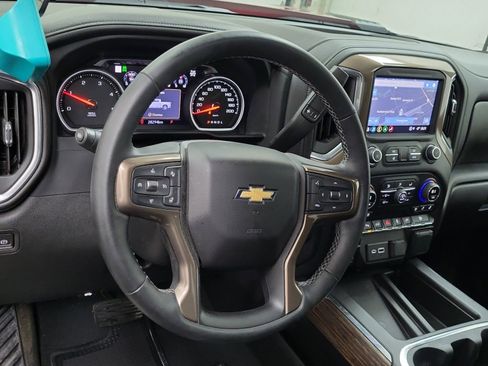 Used 2023 Chevrolet Silverado 2500 High Country image 7
