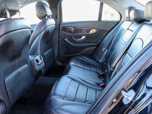 Used 2018 Mercedes-Benz C 300 C 300 image 23