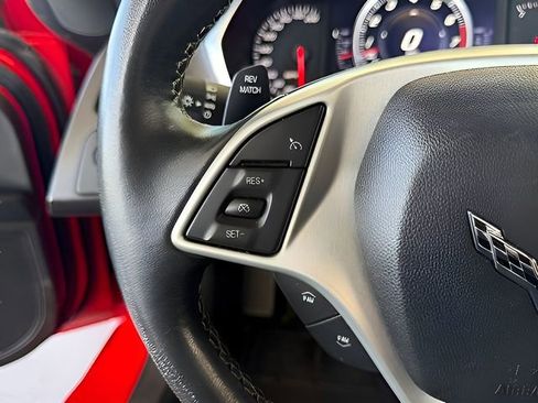 Used 2015 Chevrolet Corvette Stingray Convertible image 25