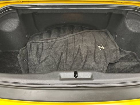 Used 2005 Nissan 350Z Touring RWD image 13