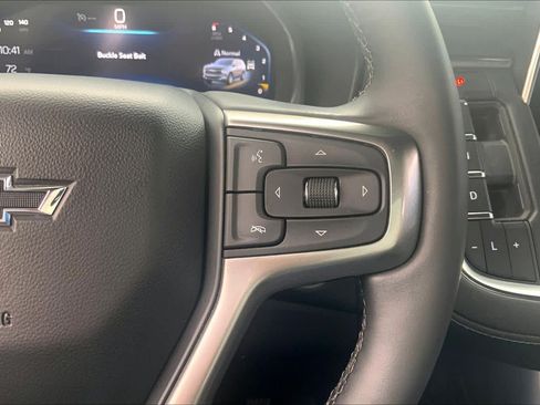 Used 2023 Chevrolet Tahoe Z71 w/ Luxury Package AWD/4WD image 25