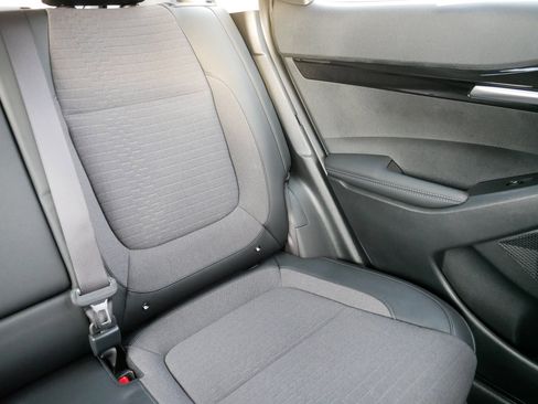 Certified 2023 Kia Seltos S w/ Navigation Package image 14