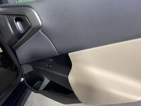 New 2025 BMW X3 xDrive30i w/ Premium Package image 18