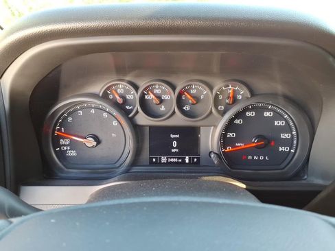 Used 2024 Chevrolet Silverado 1500 Custom image 19