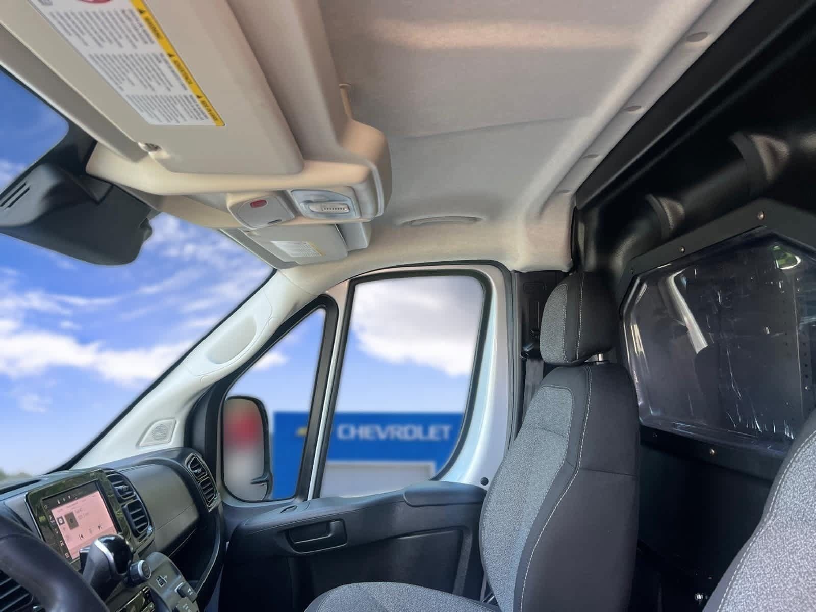 Used 2024 RAM ProMaster 2500 w/ Power Group FWD image 12